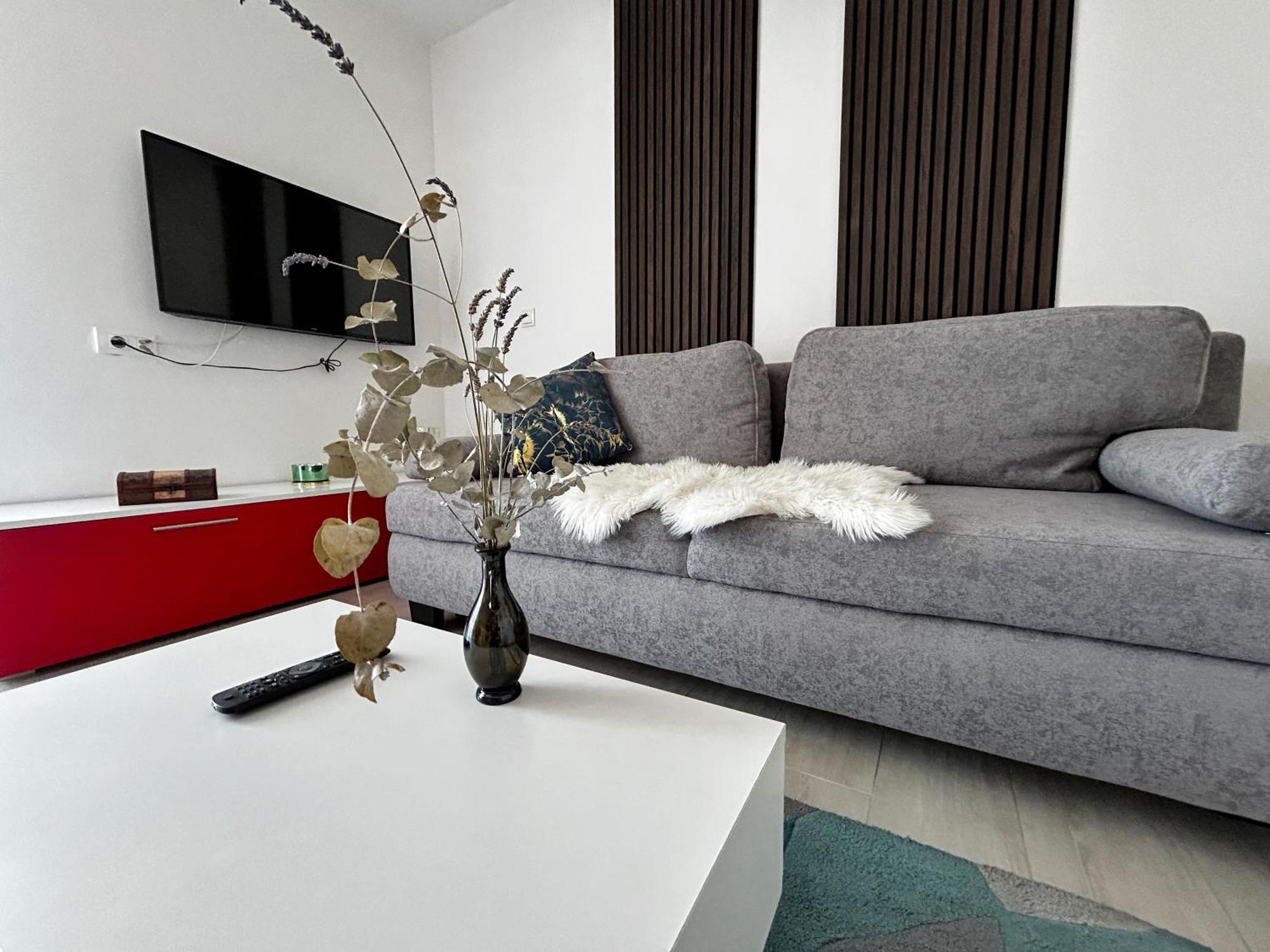 Apartman Sjever มาคาร์สกา ภายนอก รูปภาพ