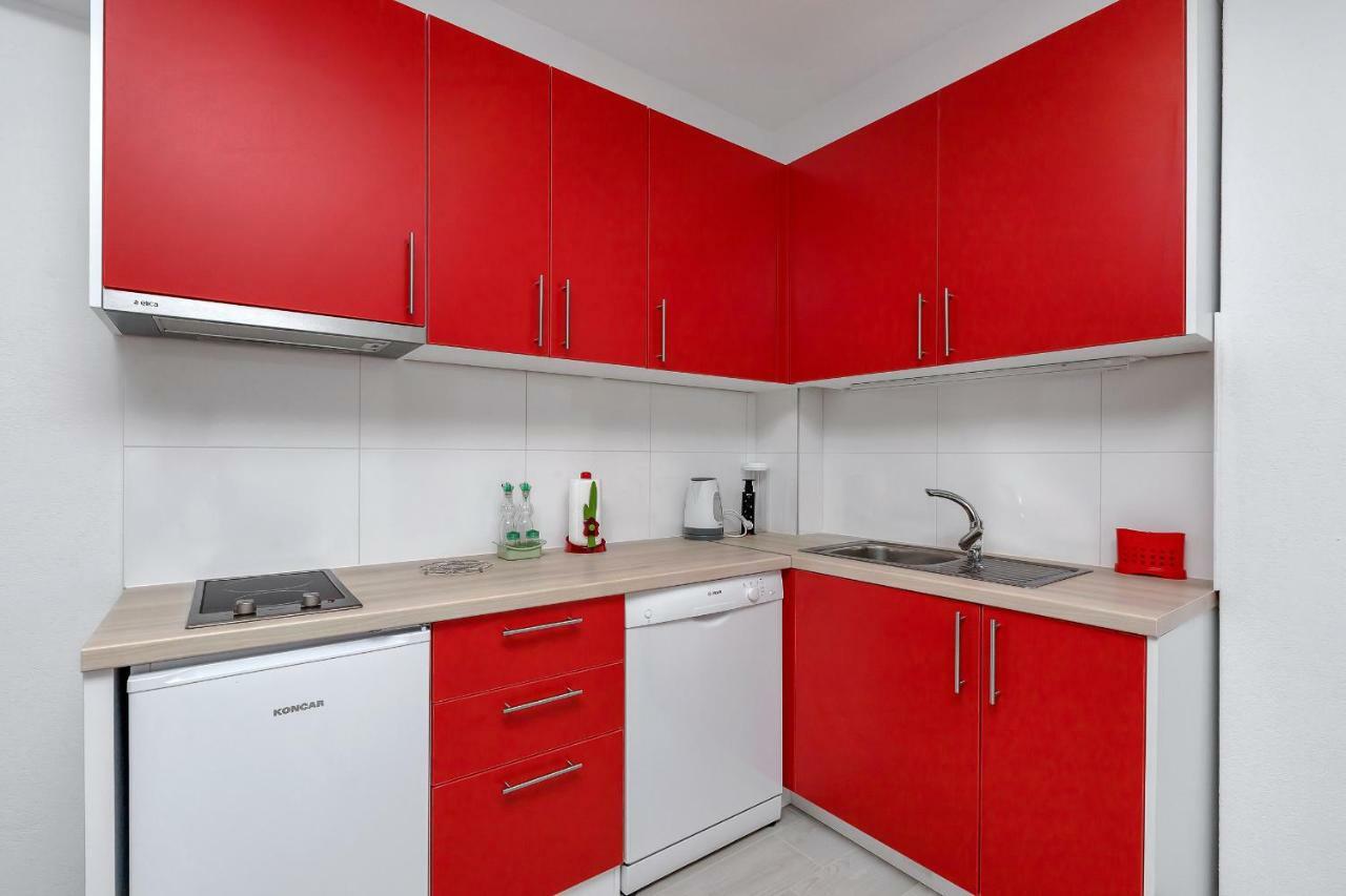 Apartman Sjever มาคาร์สกา ภายนอก รูปภาพ